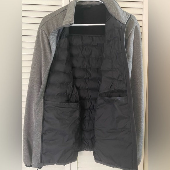 32 Degrees Lightweight Jacket - Picture 4 of 5